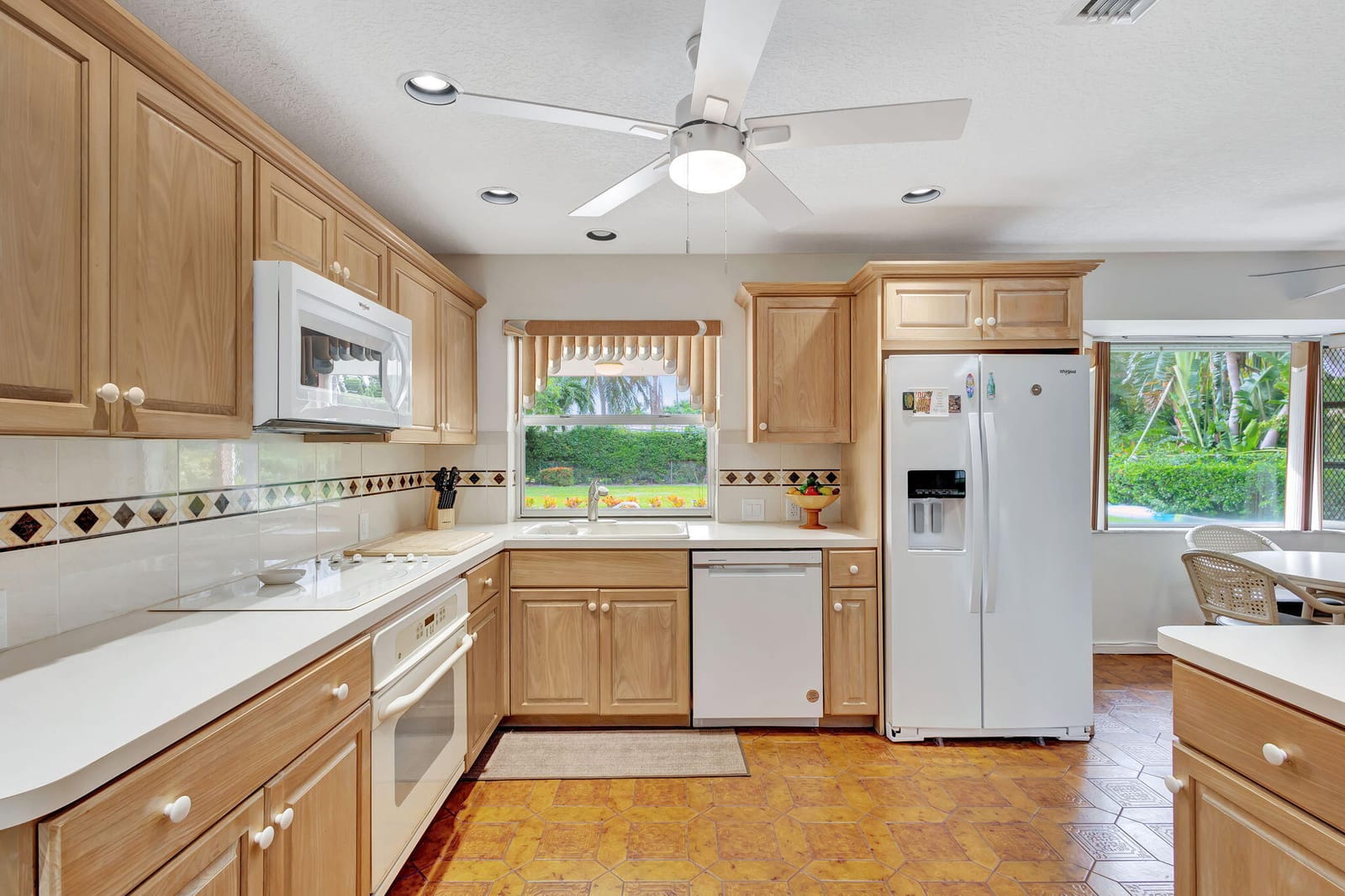 1141 Pine Point Road — photo 9