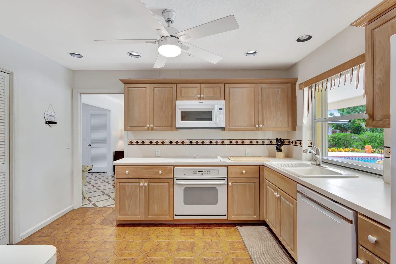1141 Pine Point Road — photo 10