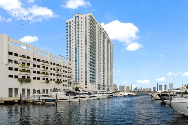 17301 Biscayne Boulevard PH-5, North Miami Beach, FL 33160