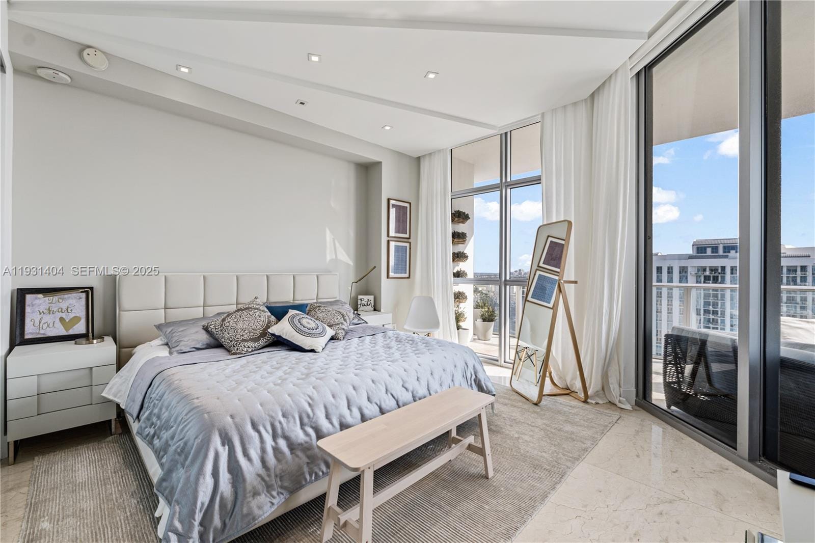 17301 Biscayne Boulevard PH-5 — photo 11