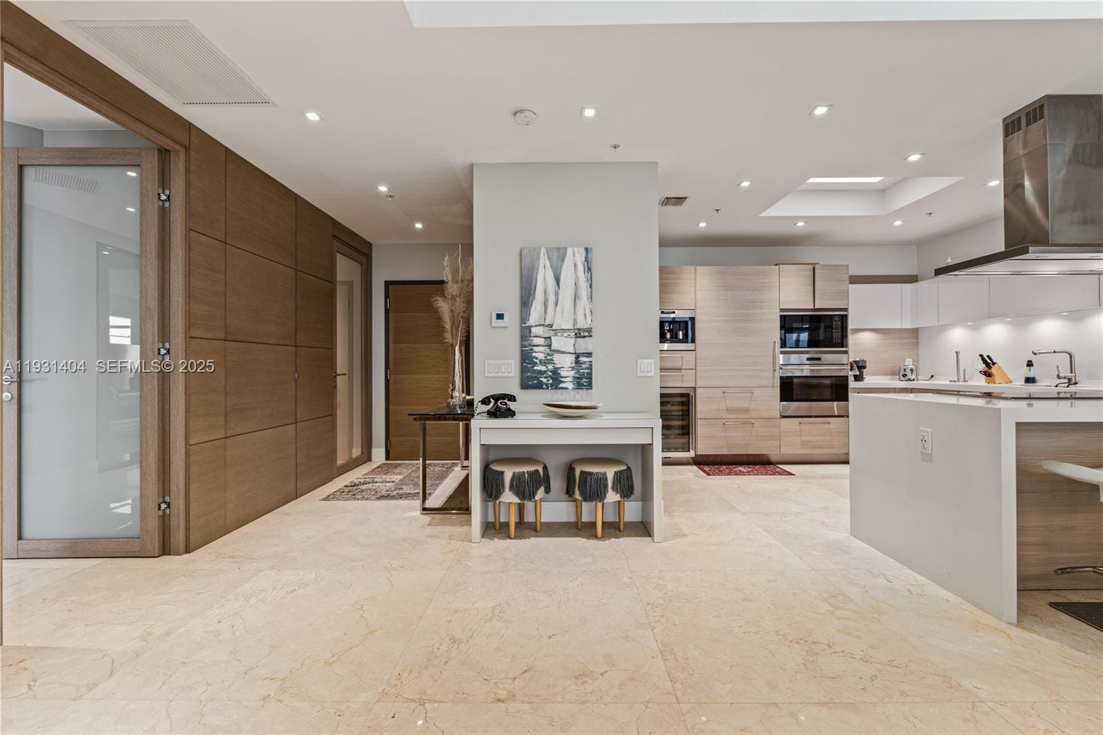 17301 Biscayne Boulevard PH-5, North Miami Beach, FL 33160 photo 13