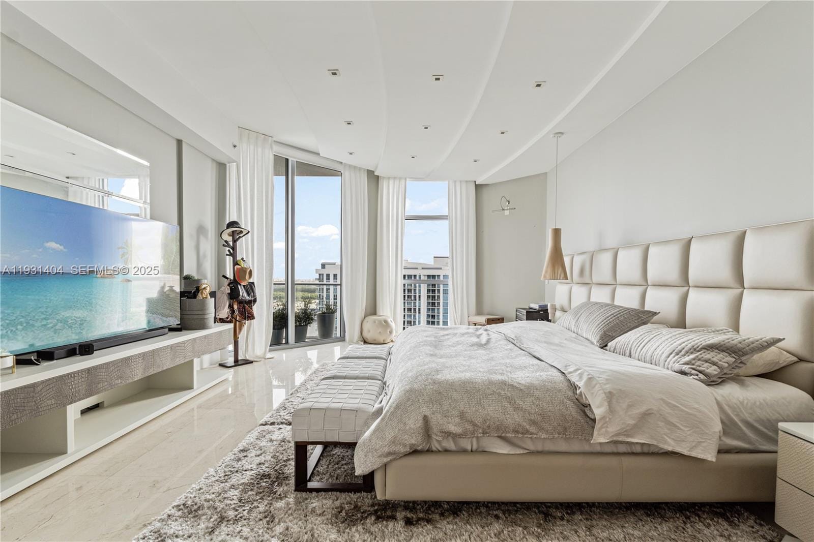 17301 Biscayne Boulevard PH-5, North Miami Beach, FL 33160 photo 14