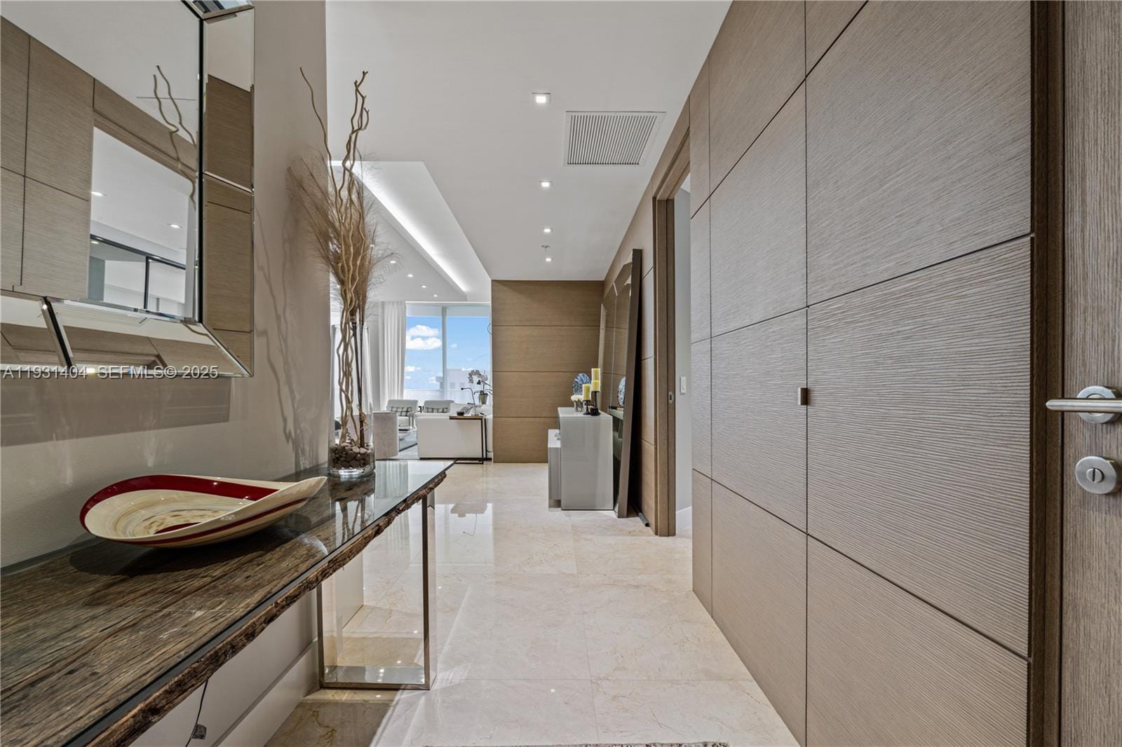 17301 Biscayne Boulevard PH-5 — photo 4