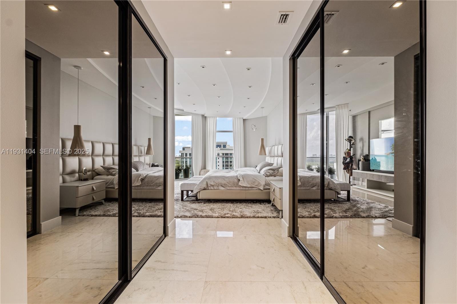 17301 Biscayne Boulevard PH-5 — photo 9