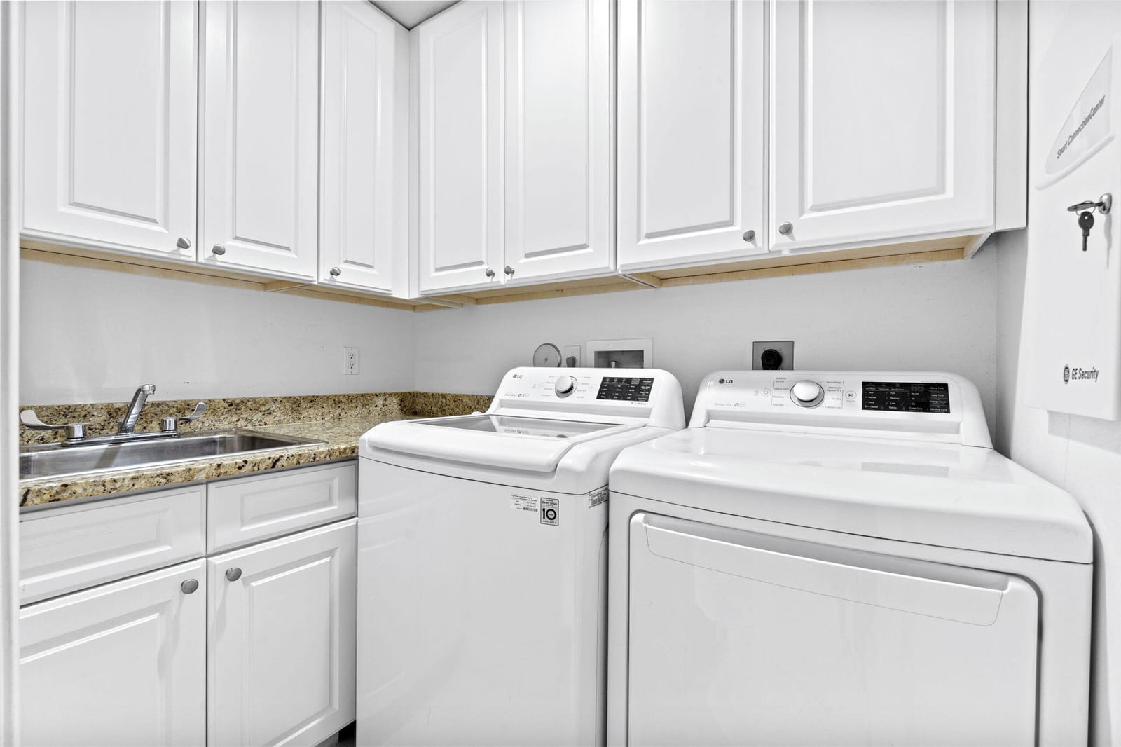 305 E Ocean Avenue Th-7, Lantana, FL 33462 photo 25