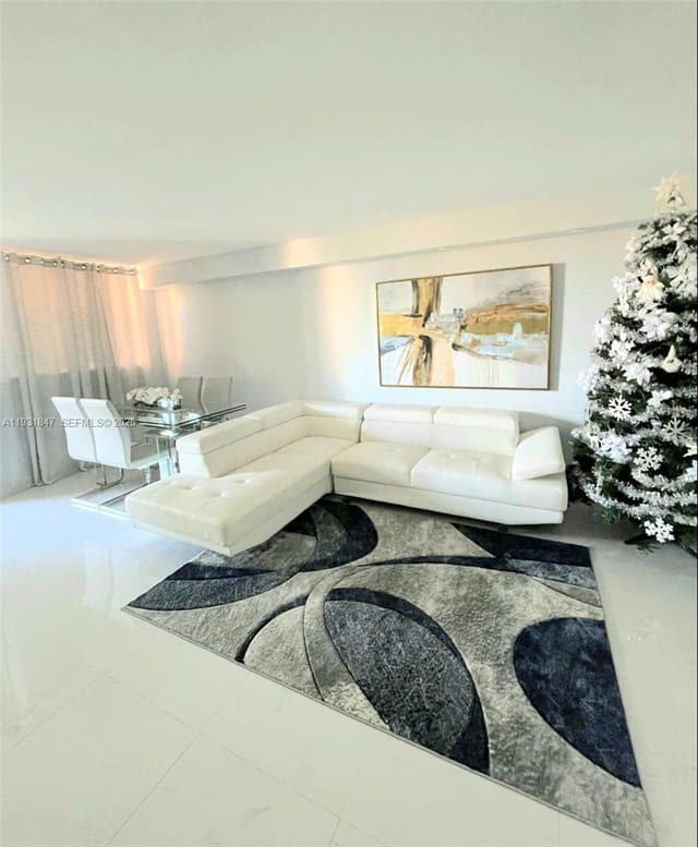 9410 W Flagler Street 409, sold in Versialles Gardens Ii Con, Miami, FL