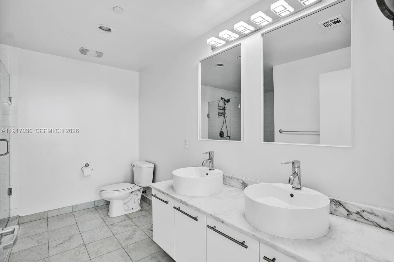 888 Biscayne Boulevard 2904 — photo 11