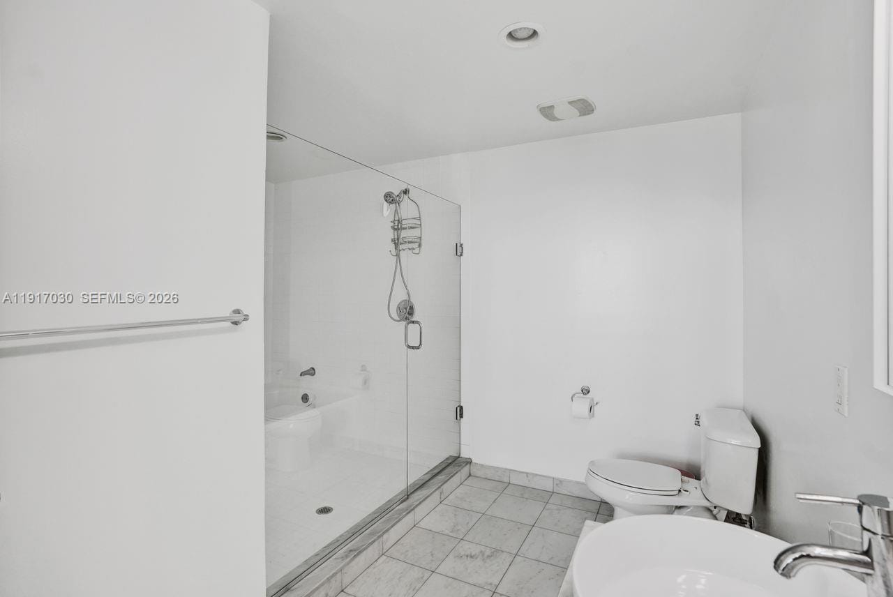 888 Biscayne Boulevard 2904 — photo 12