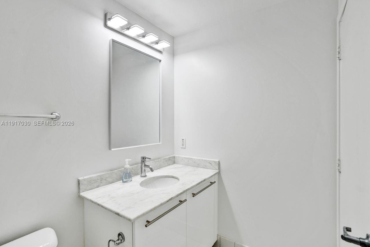 888 Biscayne Boulevard 2904, Miami, FL 33132 photo 19