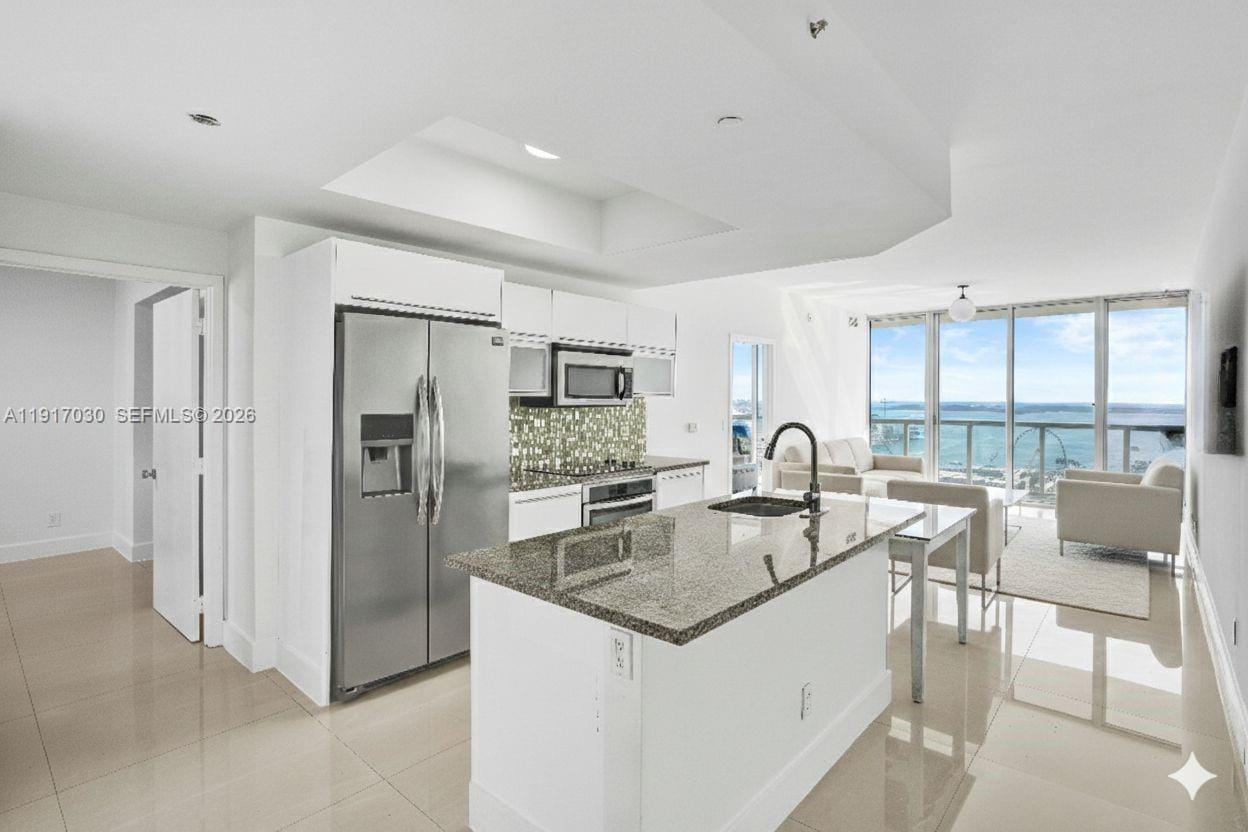 888 Biscayne Boulevard 2904 — photo 5