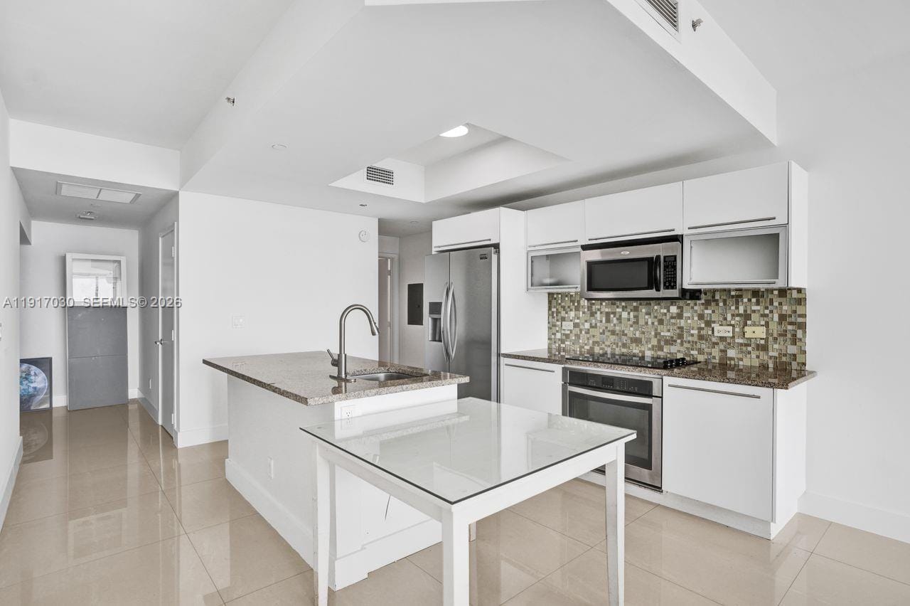 888 Biscayne Boulevard 2904 — photo 6
