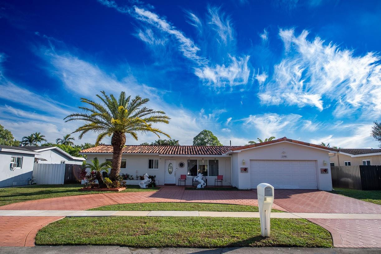 11040 NW 16th Street, Pembroke Pines, FL 33026, Pembroke Pines