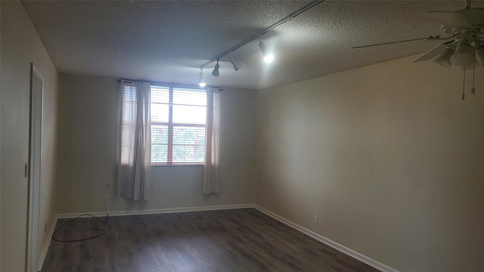 3910 Crystal Lake Drive 403, Deerfield Beach, FL 33064 photo 15