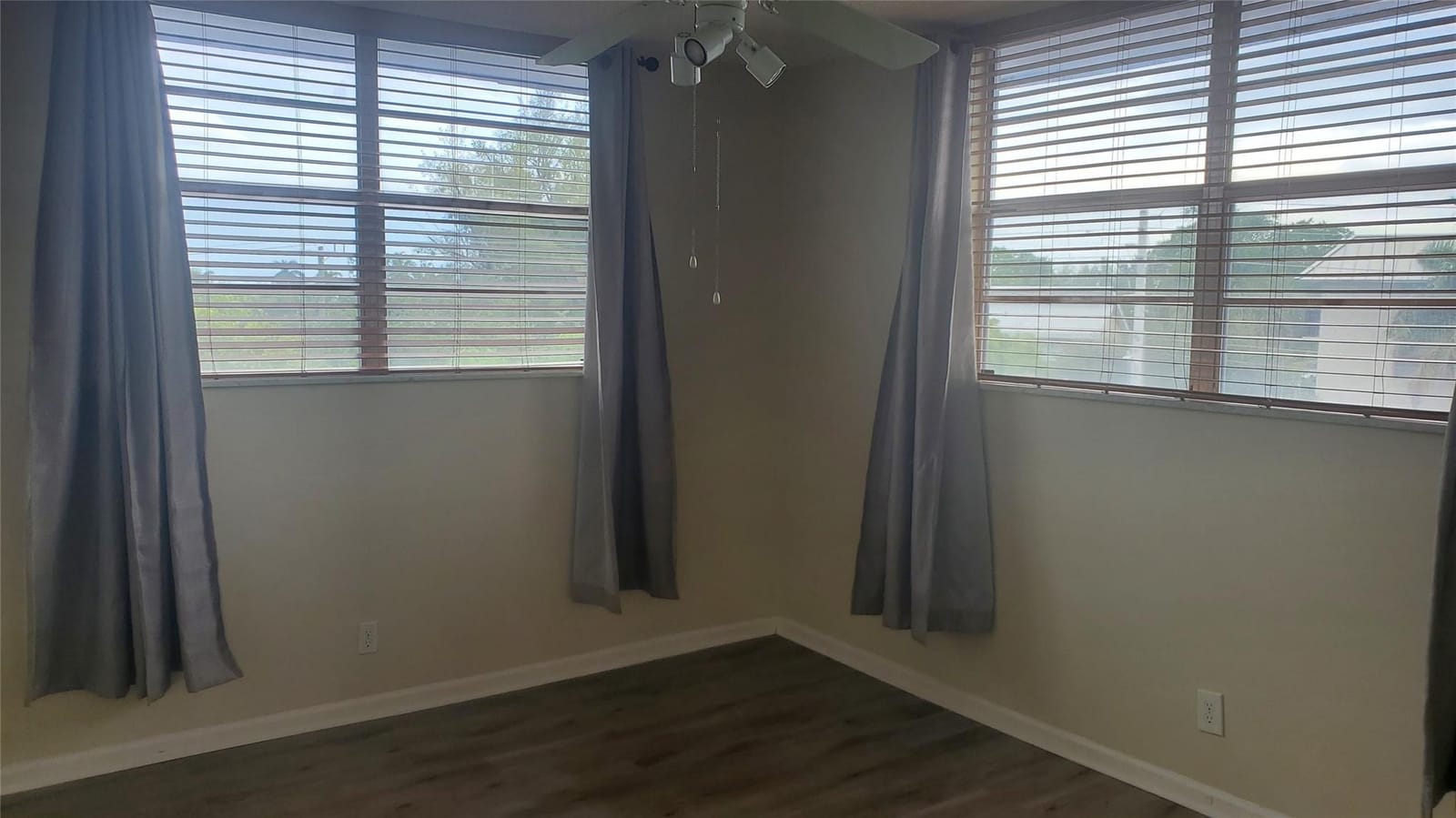 3910 Crystal Lake Drive 403, Deerfield Beach, FL 33064 photo 23