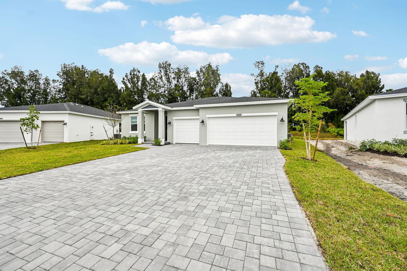 5629 Hampton Park Circle — photo 4