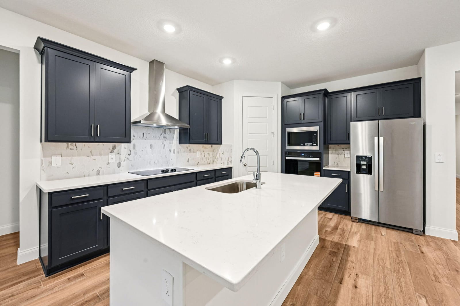 5629 Hampton Park Circle — photo 9
