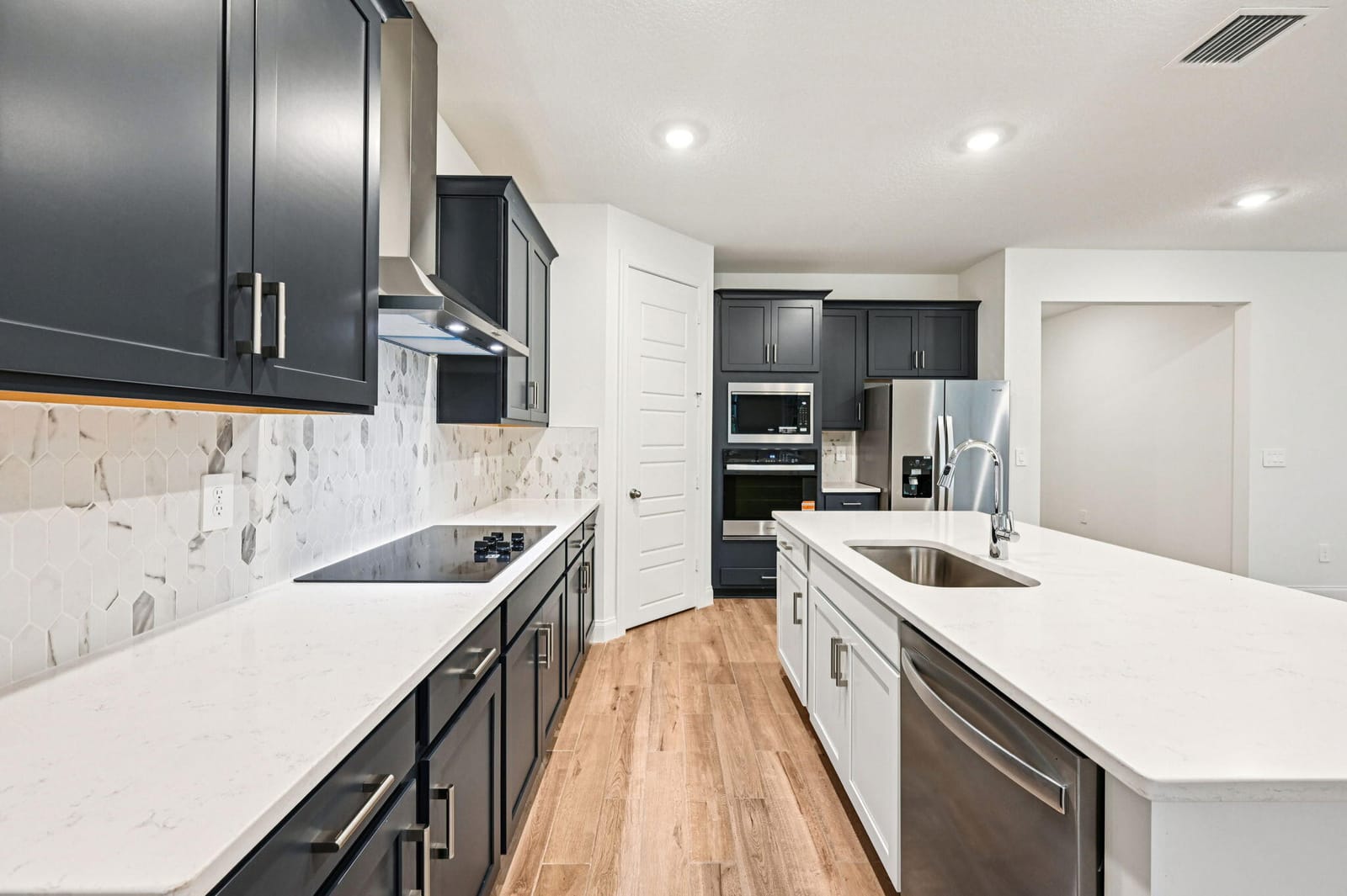 5629 Hampton Park Circle — photo 10