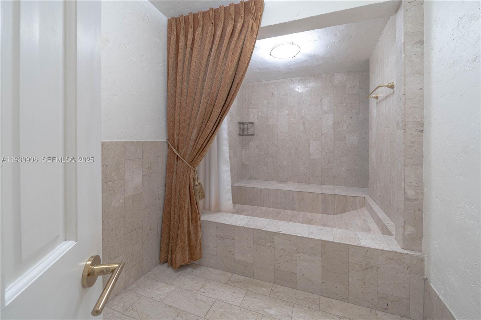 19212 NE 25th Avenue 283D, Miami, FL 33180 photo 13