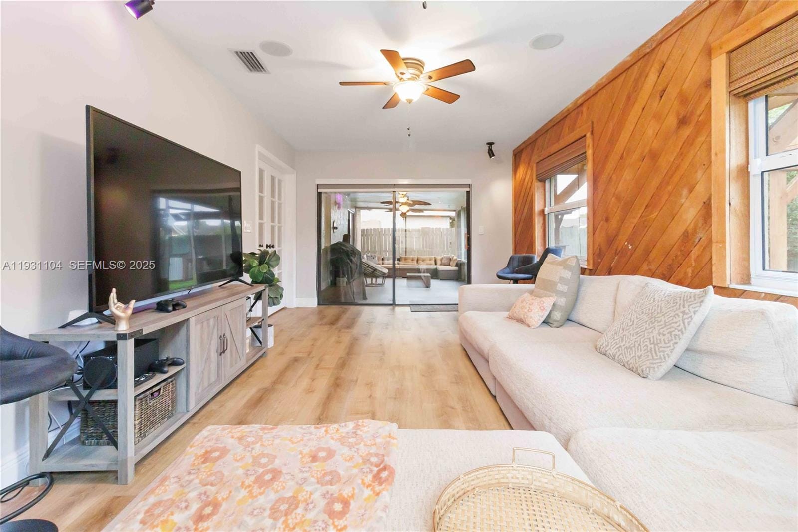 9908 NW 46th Court — photo 10