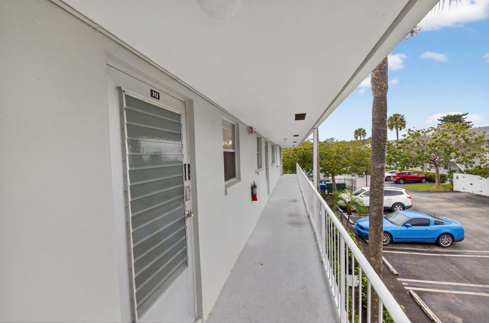 2340 SW 22 Avenue 312 — photo 3
