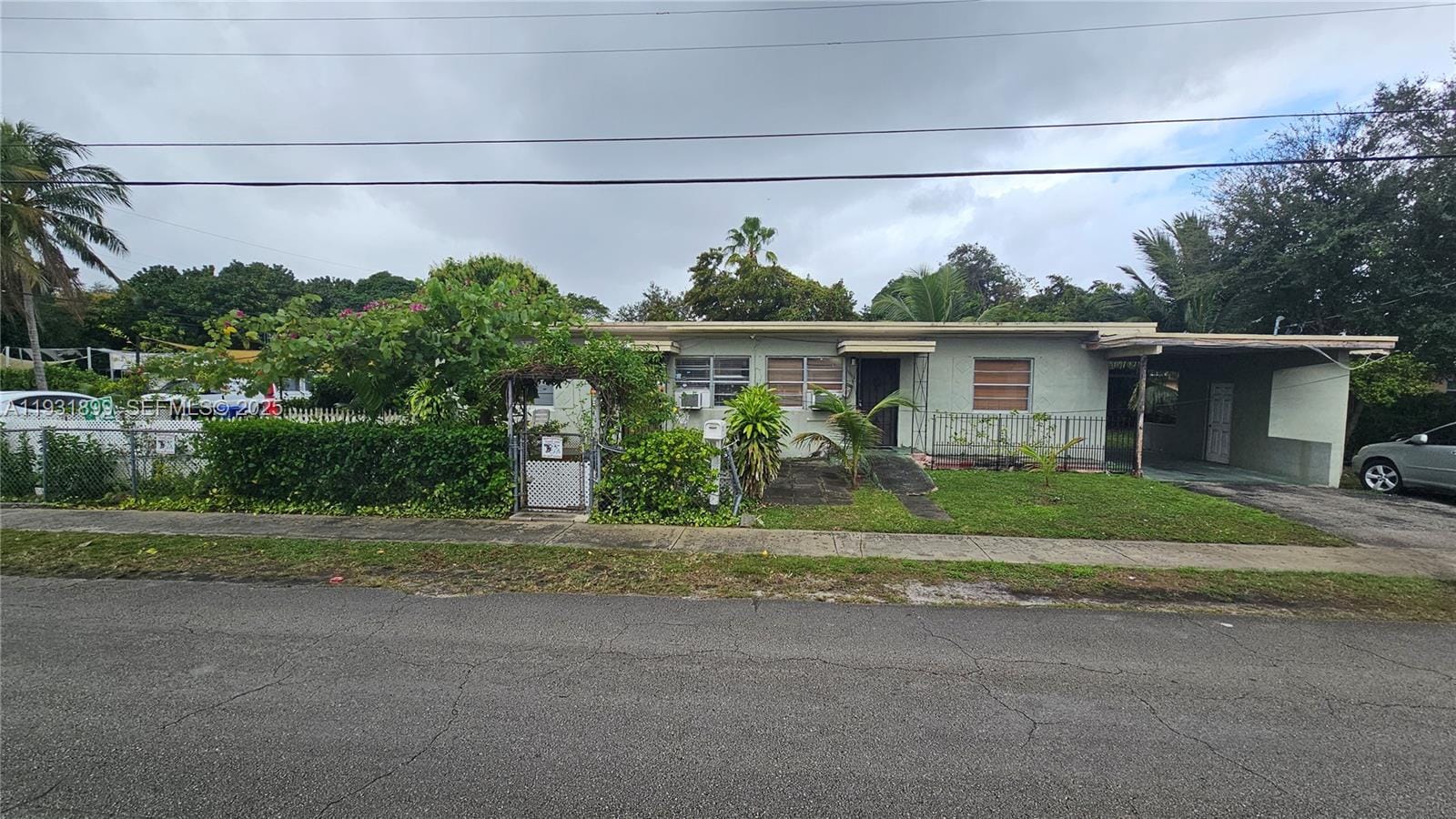 17000-17002 NE 3rd Court, North Miami Beach, FL 33162