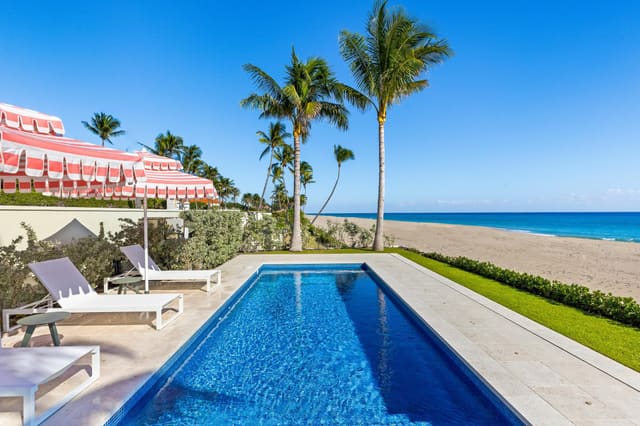870 S Ocean Boulevard, sold in Via Vizcaya, Palm Beach, FL
