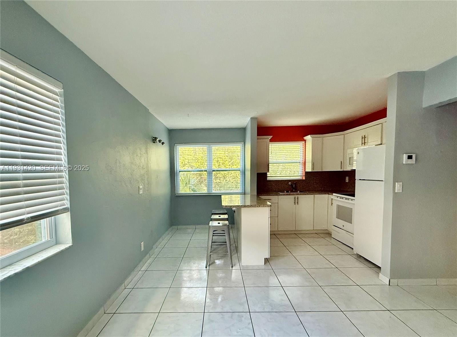 1301 N 12th Court 4B, Hollywood, FL 33019 photo 2