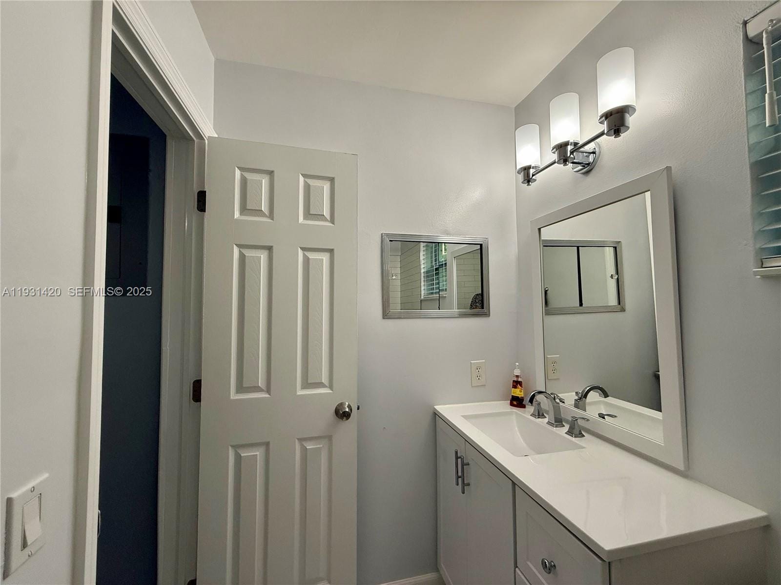 1301 N 12th Court 4B, Hollywood, FL 33019 photo 11