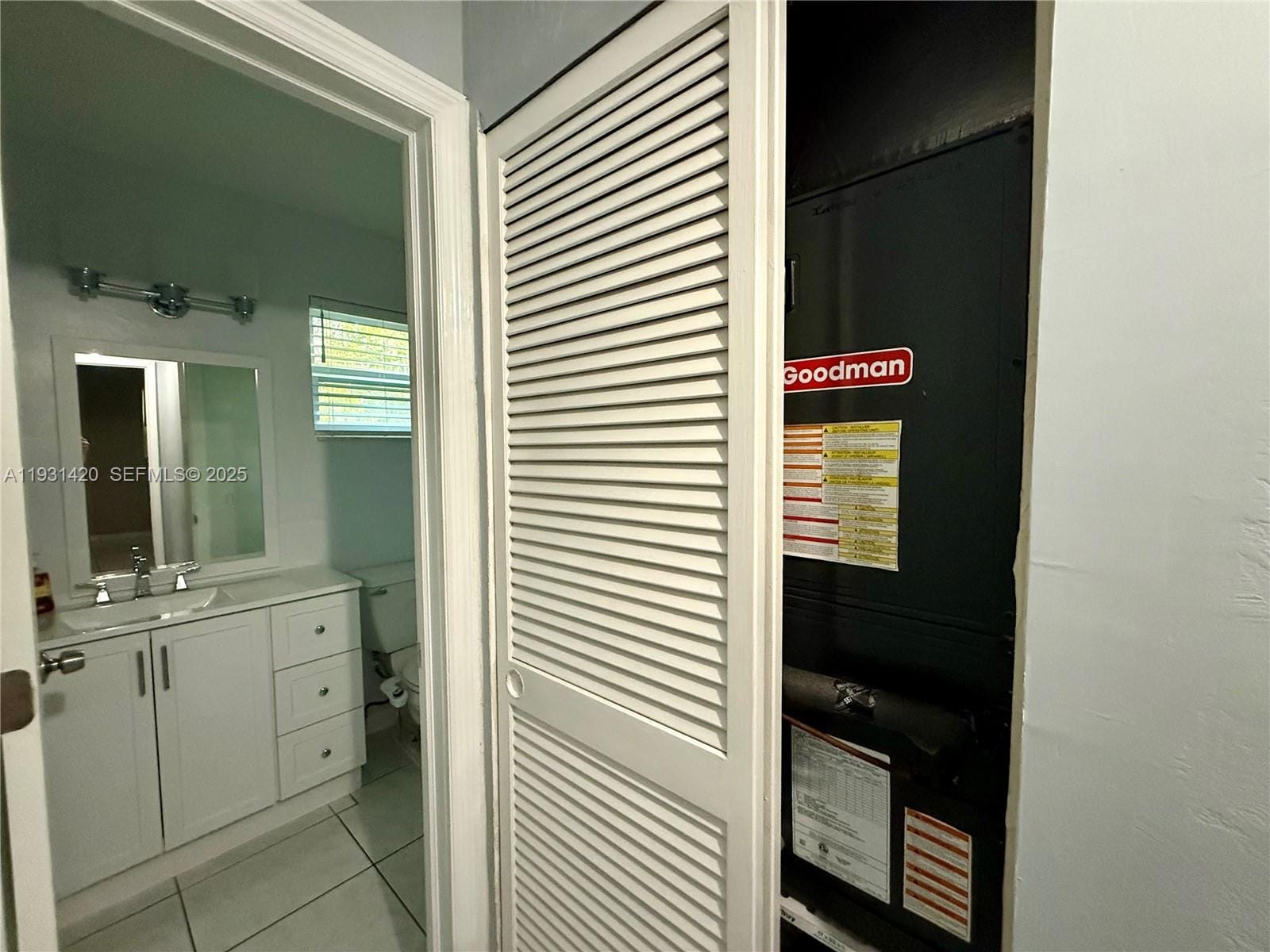 1301 N 12th Court 4B, Hollywood, FL 33019 photo 8