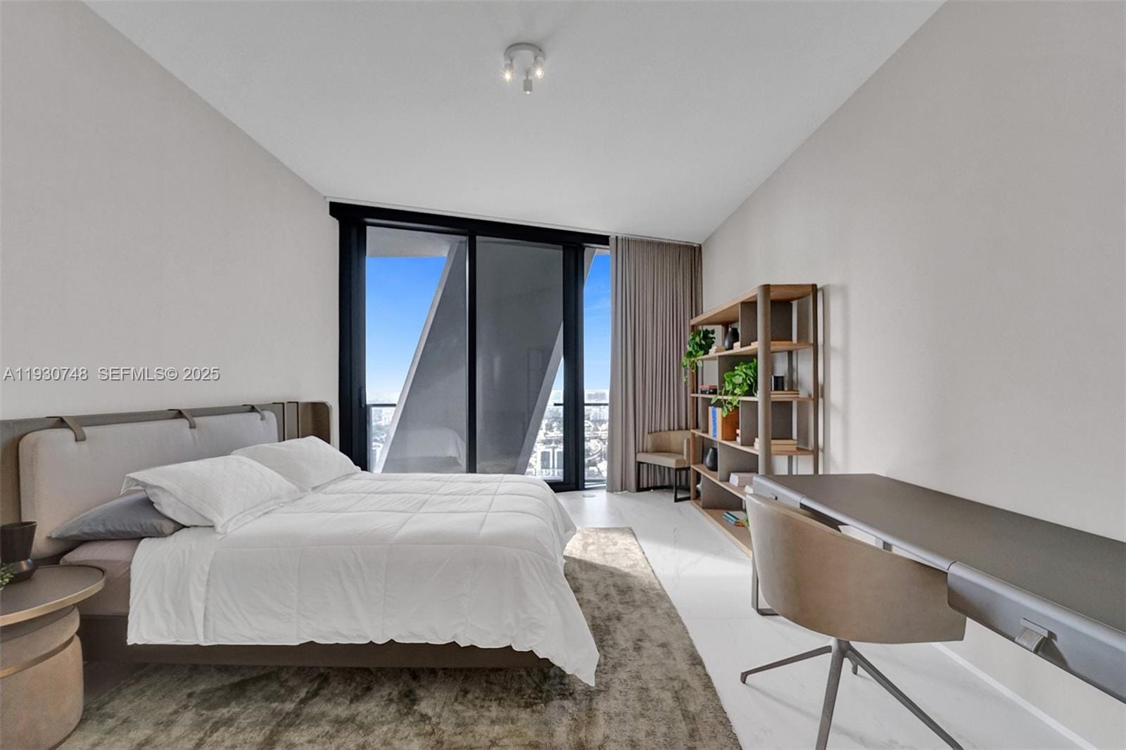1000 Biscayne Boulevard 3902, Miami, FL 33132 photo 17