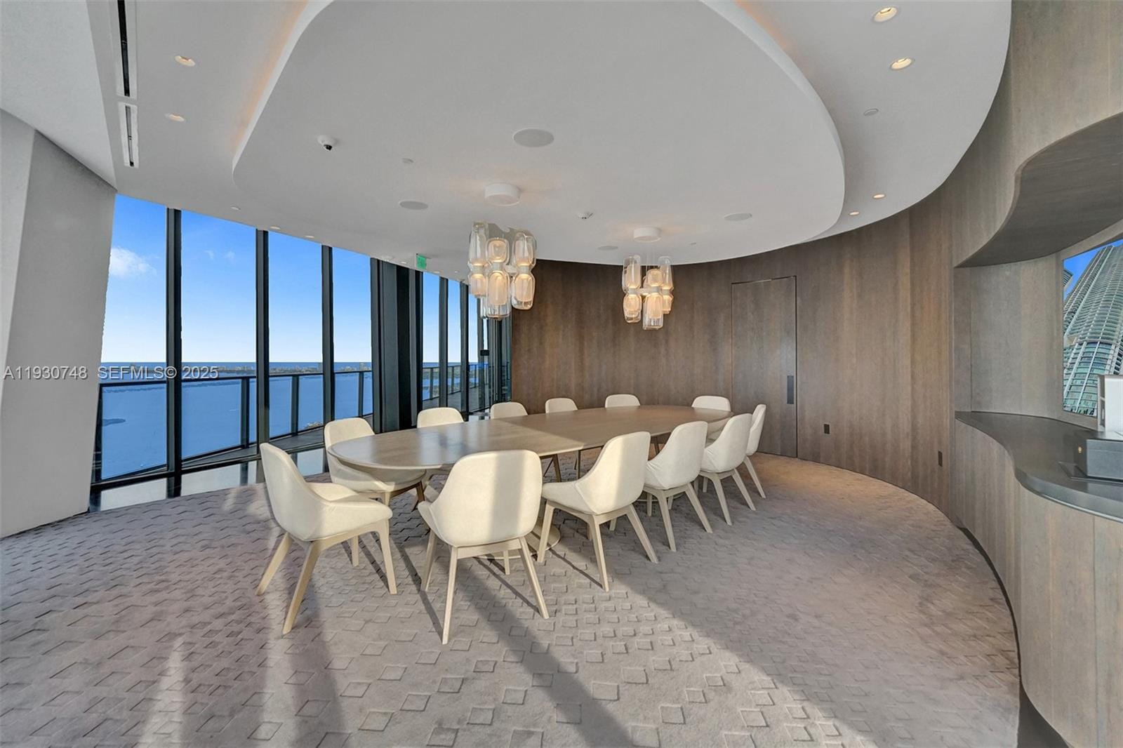 1000 Biscayne Boulevard 3902, Miami, FL 33132 photo 29