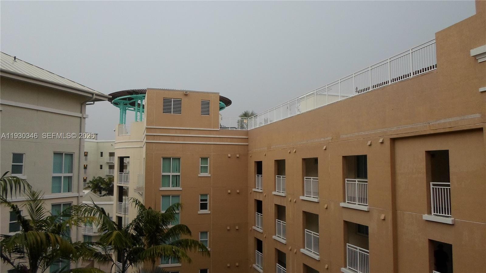 7275 SW 90th Way G 611 — photo 4