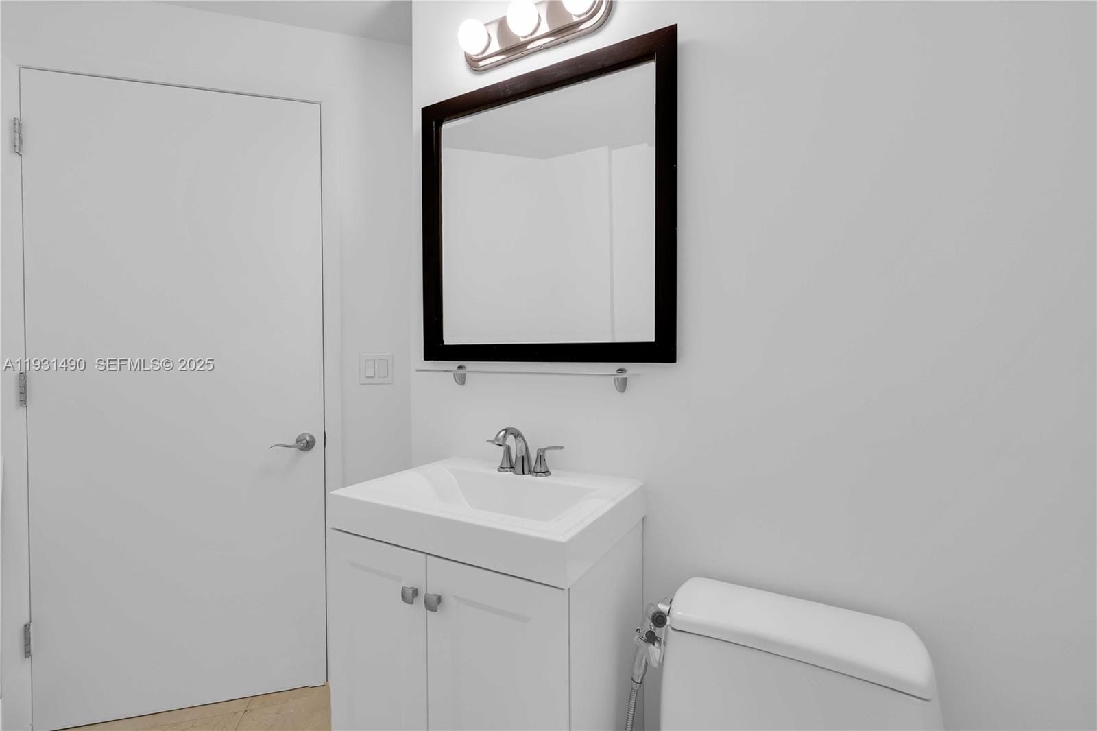 3131 NE 188th Street 21005 — photo 3