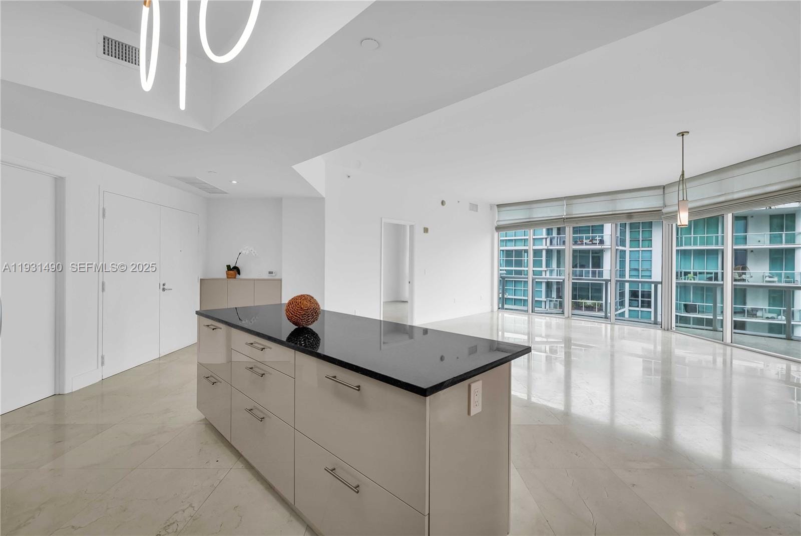 3131 NE 188th Street 21005 — photo 10
