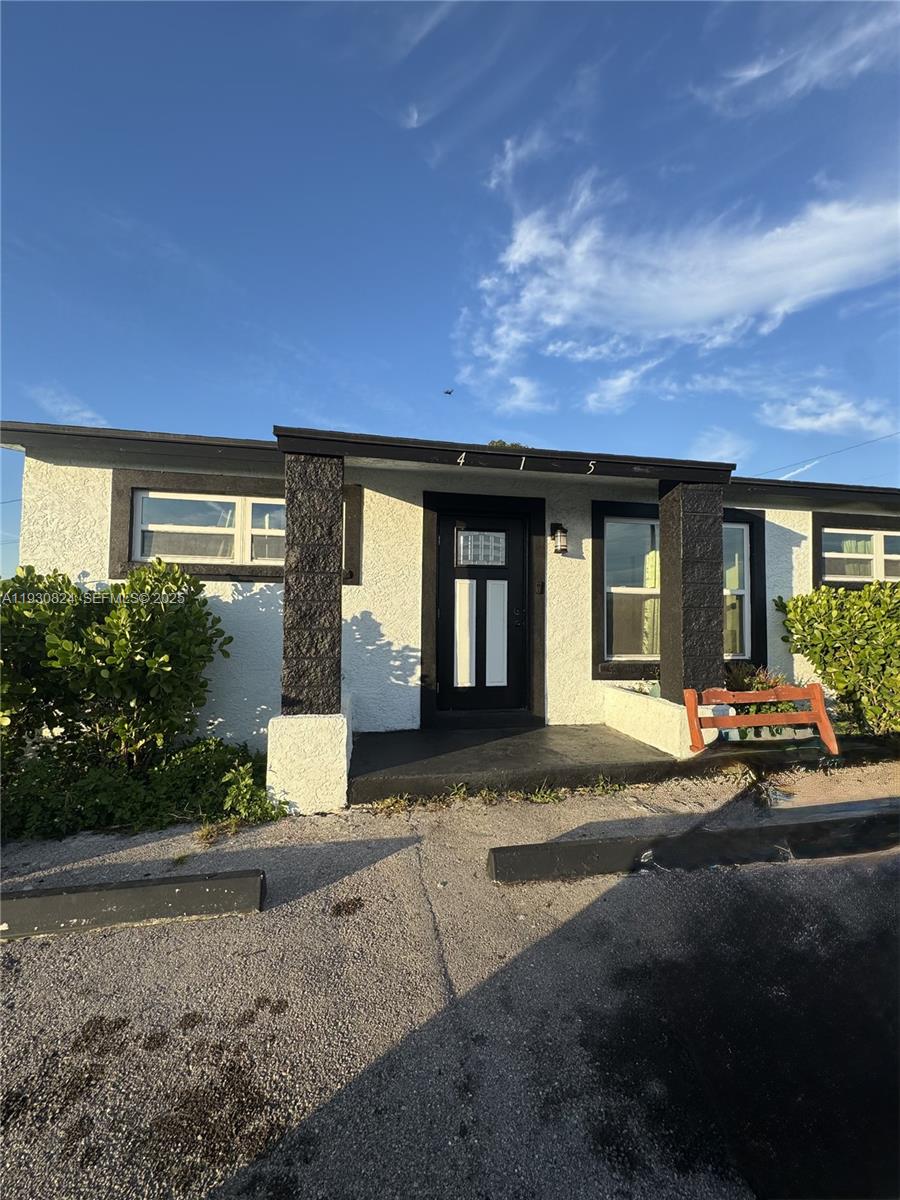 415 SE 4th Street, South Bay, FL 33493, South Bay