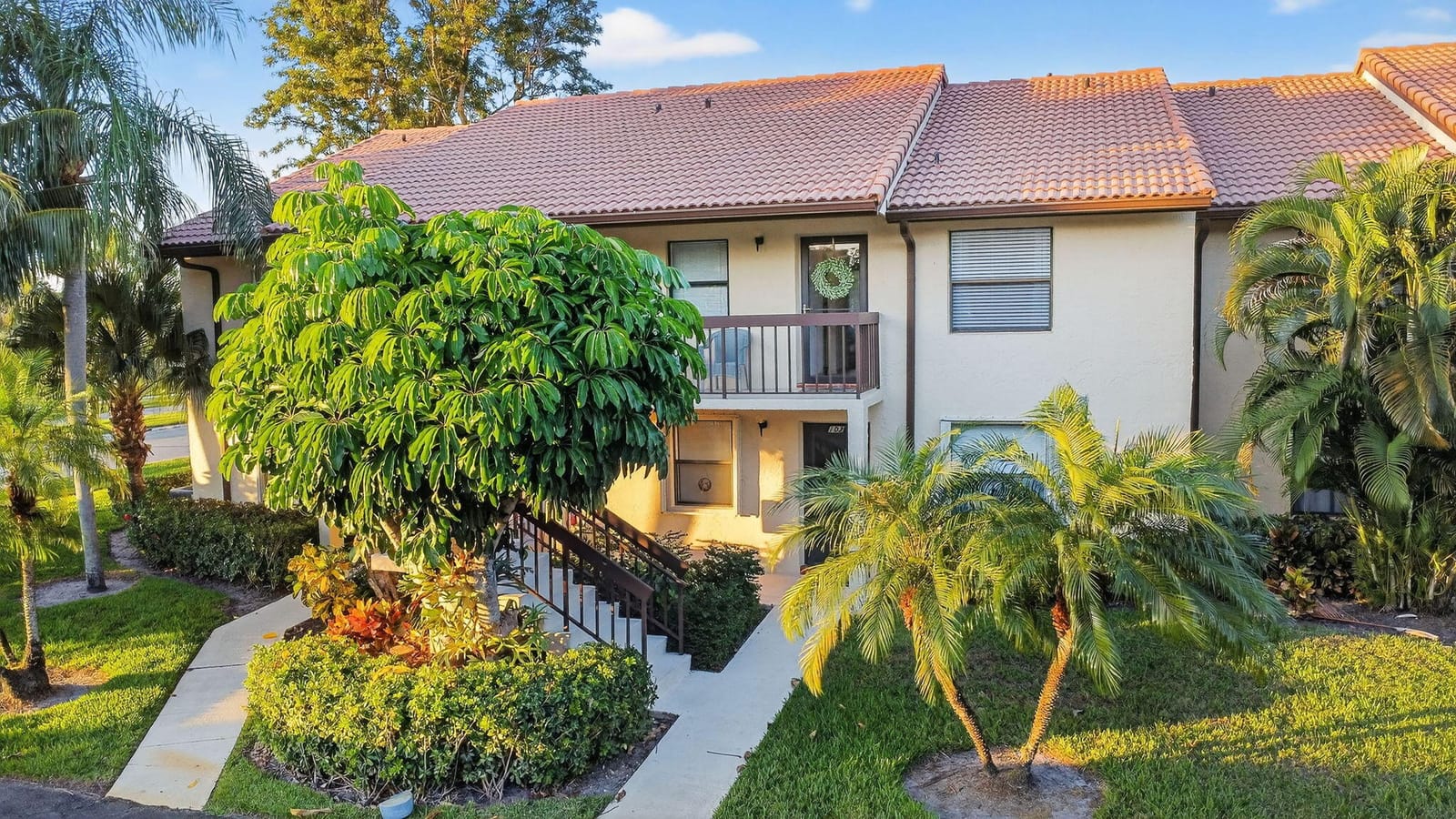 4542 Lucerne Lakes Boulevard E 202, Lake Worth, FL 33467 photo 1