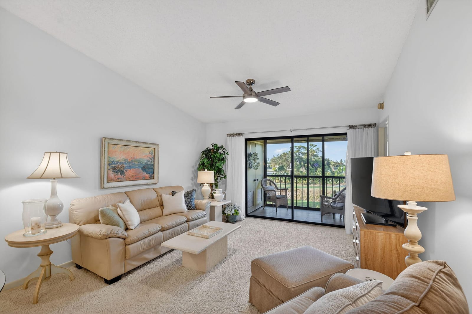 4542 Lucerne Lakes Boulevard E 202, Lake Worth, FL 33467 photo 11