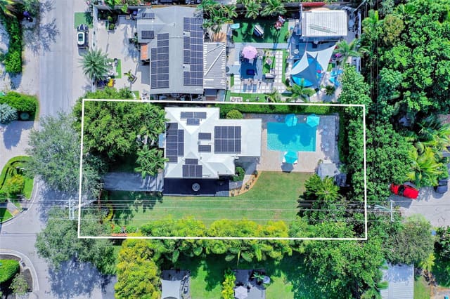 1345 NW 4th Avenue, sold in Progresso 2-18 D, Fort Lauderdale, FL