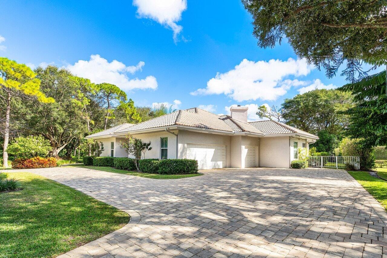 2450 NW 41st Street — photo 8