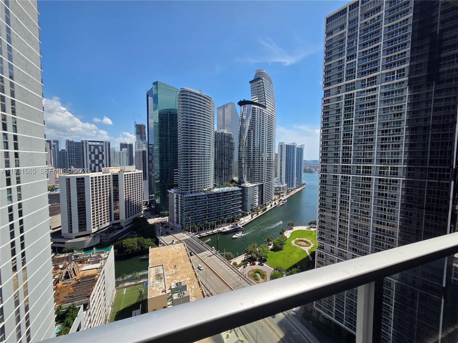 500 Brickell Avenue 3105, Miami, FL 33131, Miami