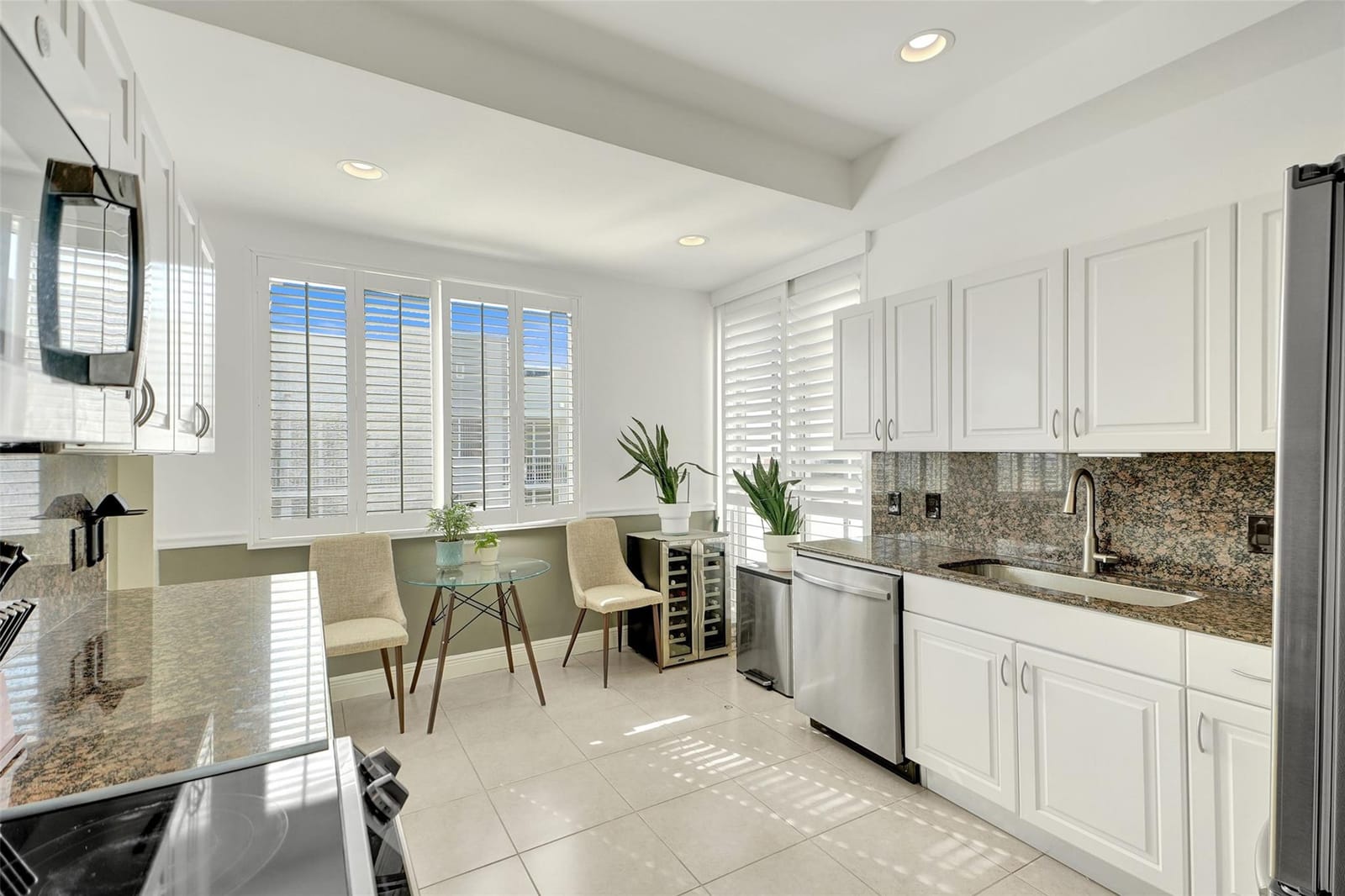 2550 SW 27th Avenue PH1 — photo 12