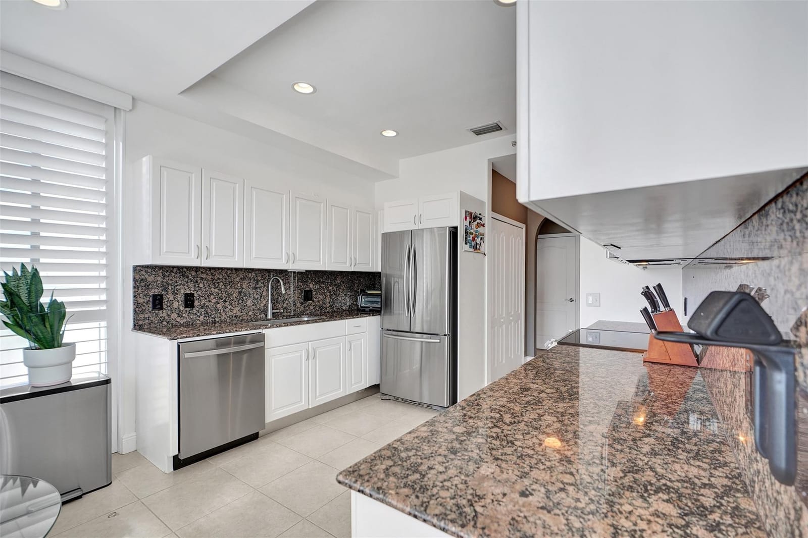 2550 SW 27th Avenue PH1, Miami, FL 33133 photo 13