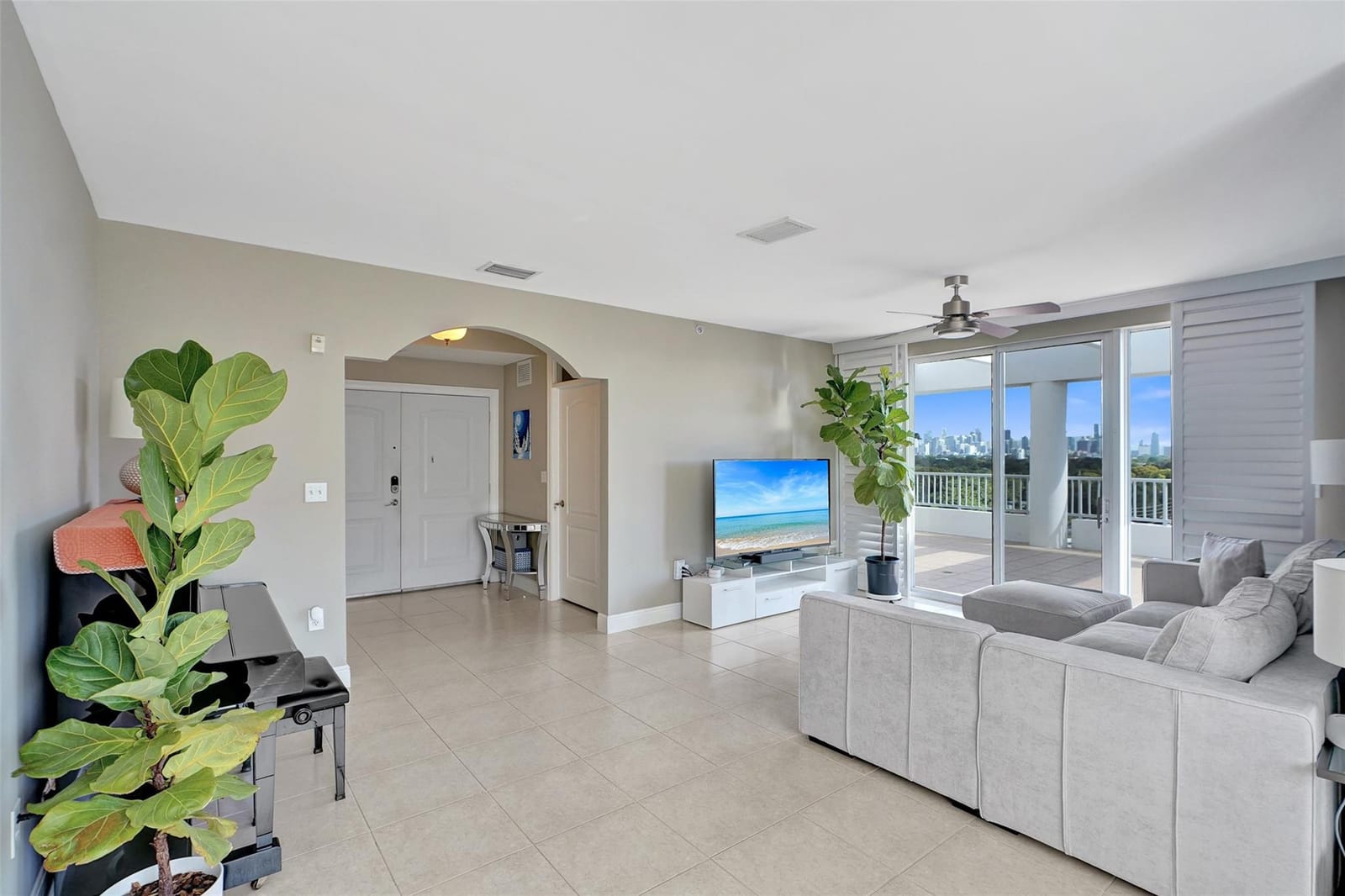 2550 SW 27th Avenue PH1 — photo 10