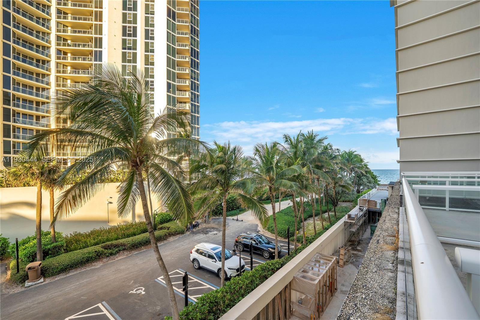 19201 Collins Avenue 124, Sunny Isles Beach, FL 33160 photo 1