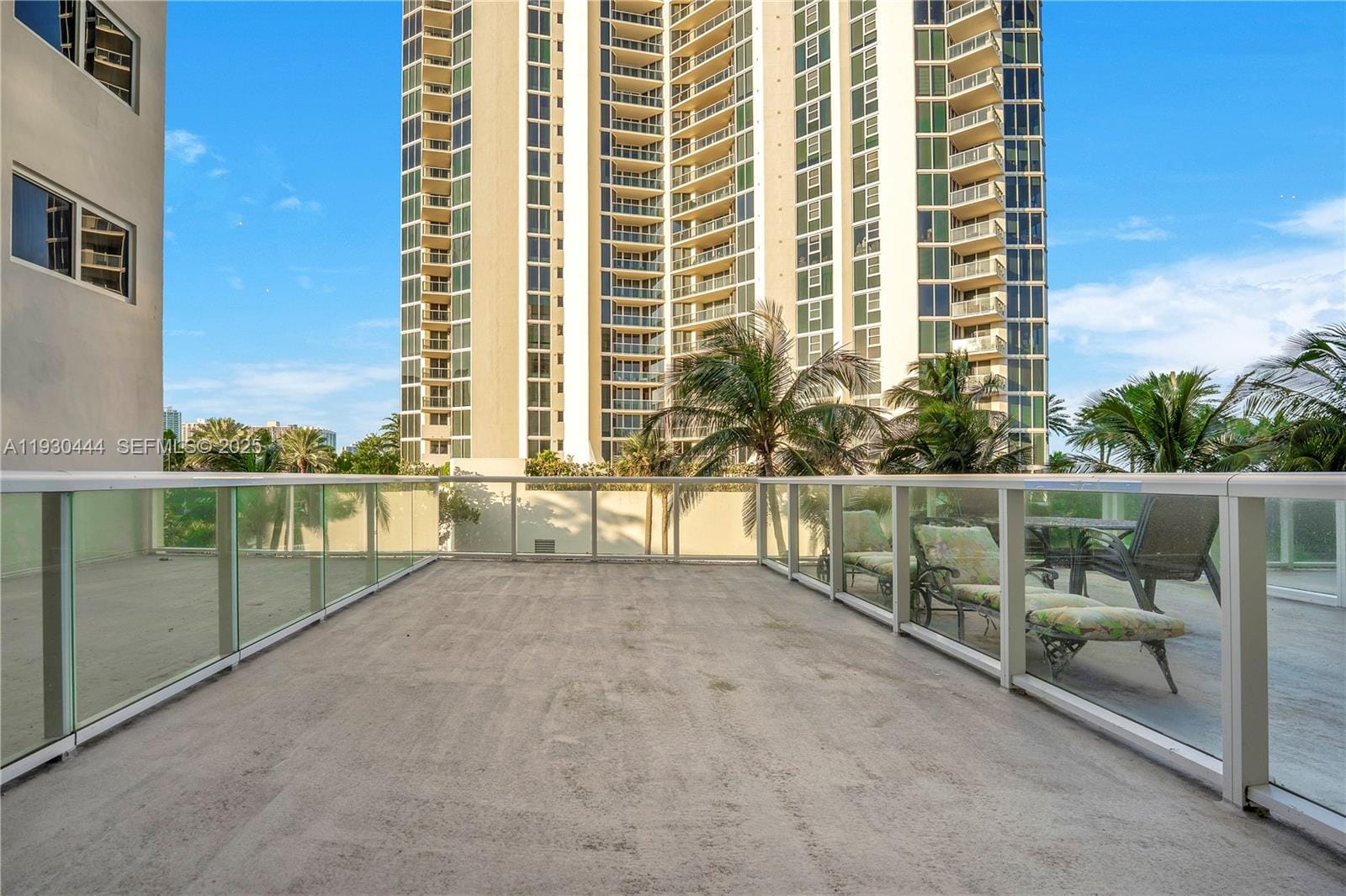 19201 Collins Avenue 124, Sunny Isles Beach, FL 33160 photo 14