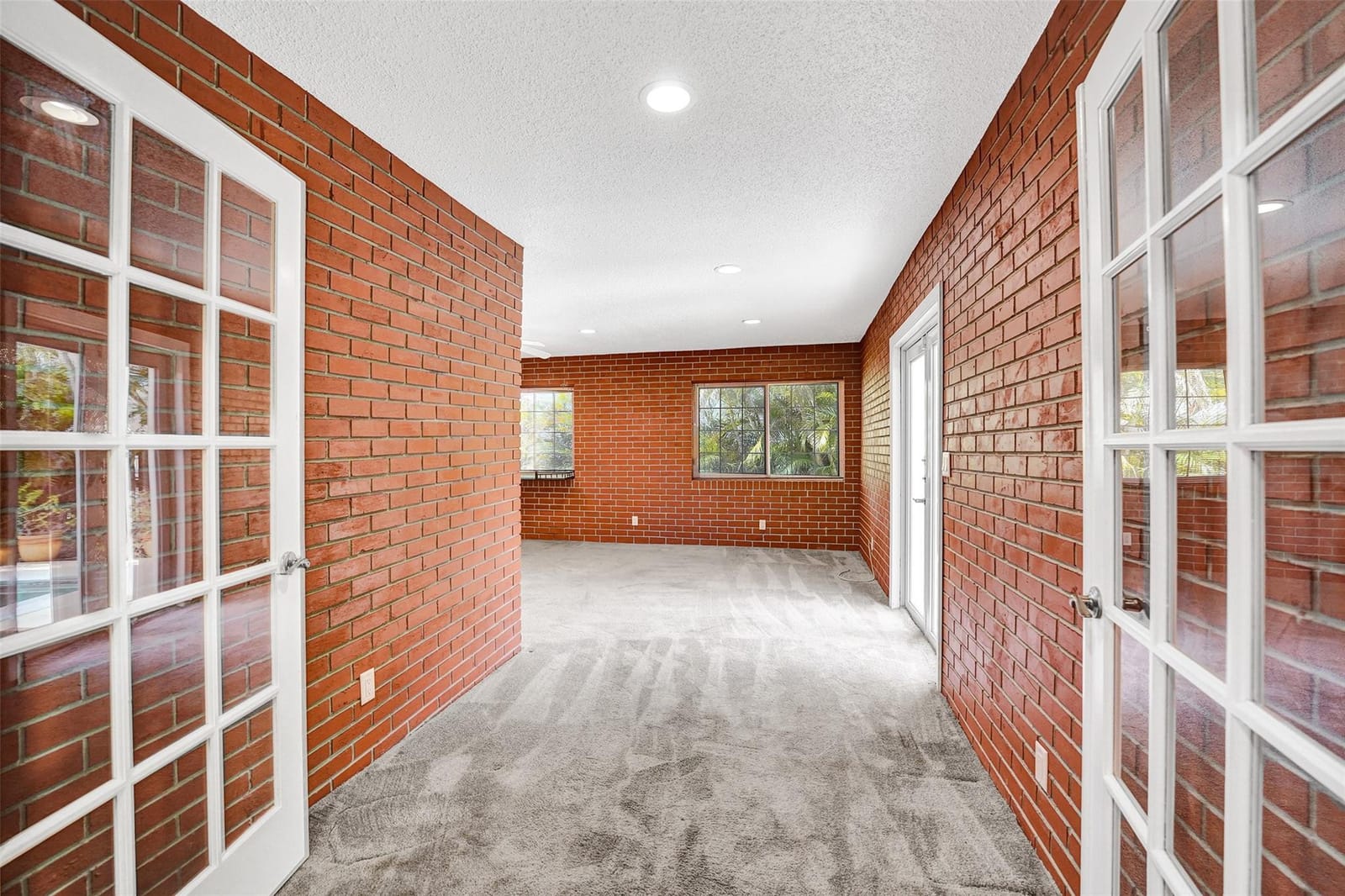 4731 NE 13 Avenue, Oakland Park, FL 33334 photo 18