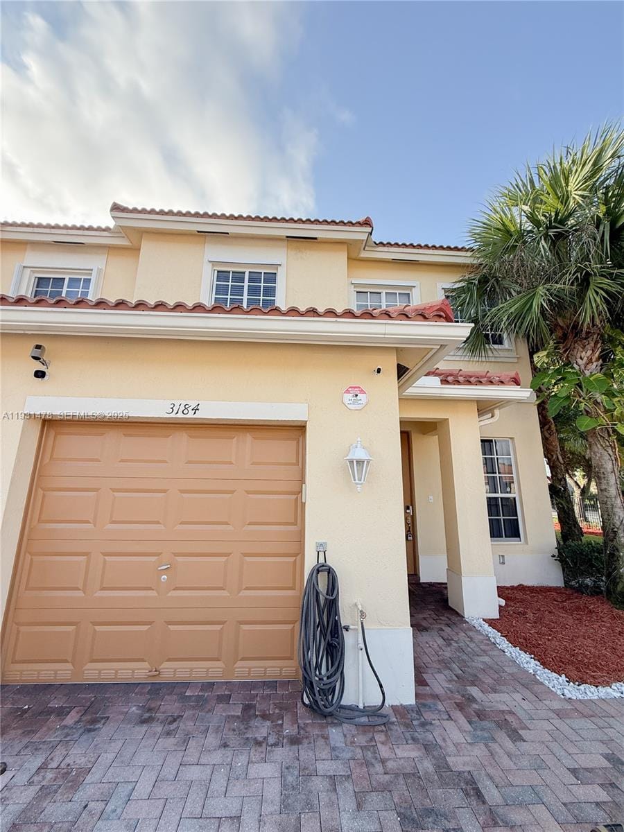 3184 NW 32nd Street, Oakland Park, FL 33309 photo 2