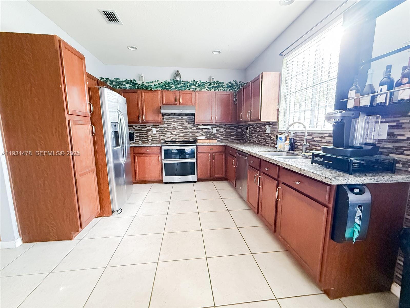 3184 NW 32nd Street, Oakland Park, FL 33309 photo 11