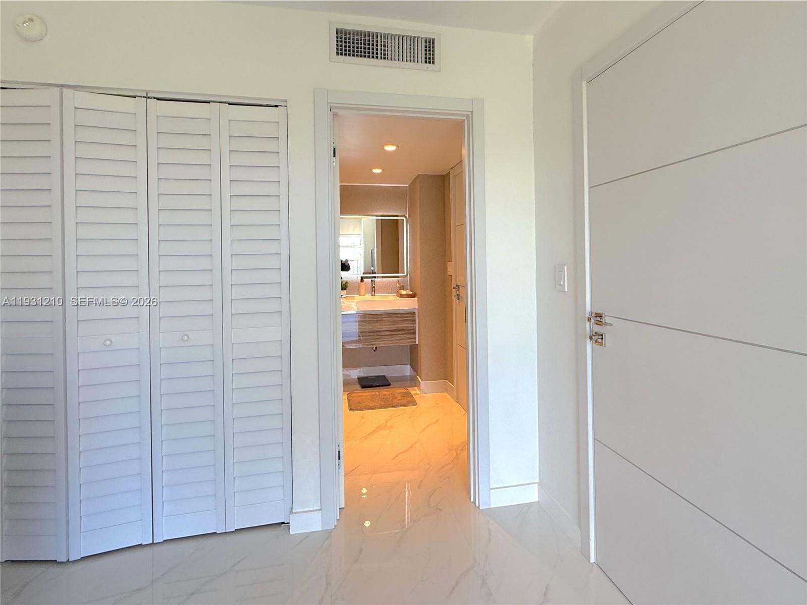 20379 W Country Club Drive 2334, Aventura, FL 33180 photo 19