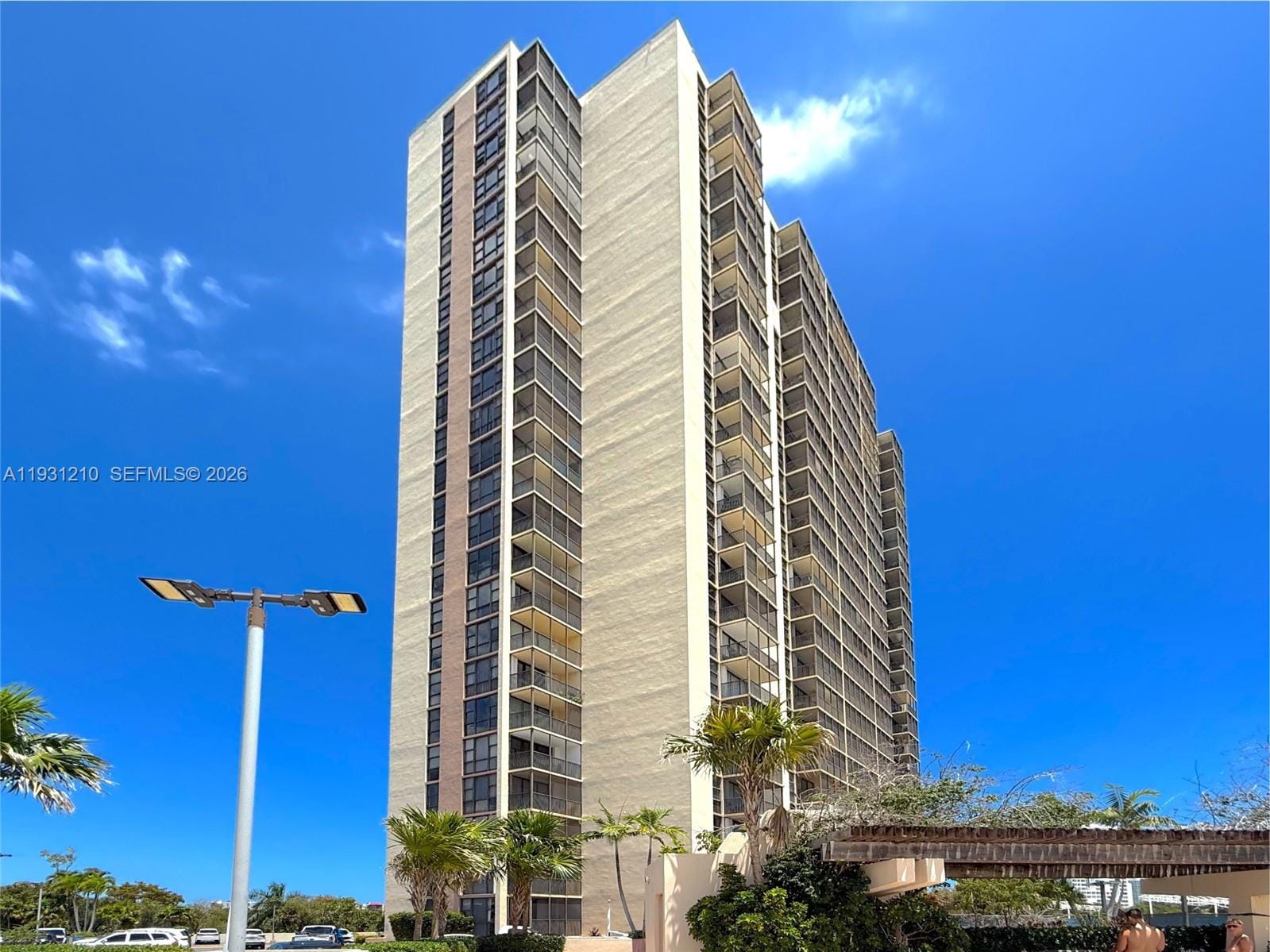 20379 W Country Club Drive 2334, Aventura, FL 33180 photo 25